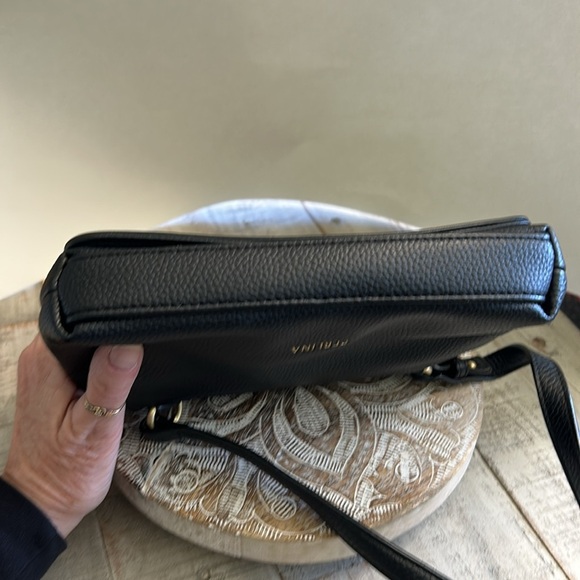 PERLINA CLAIR GENUINE PEBBLED SOFT BLACK LEATHER CROSSBODY BAG PURSE - Picture 10 of 15